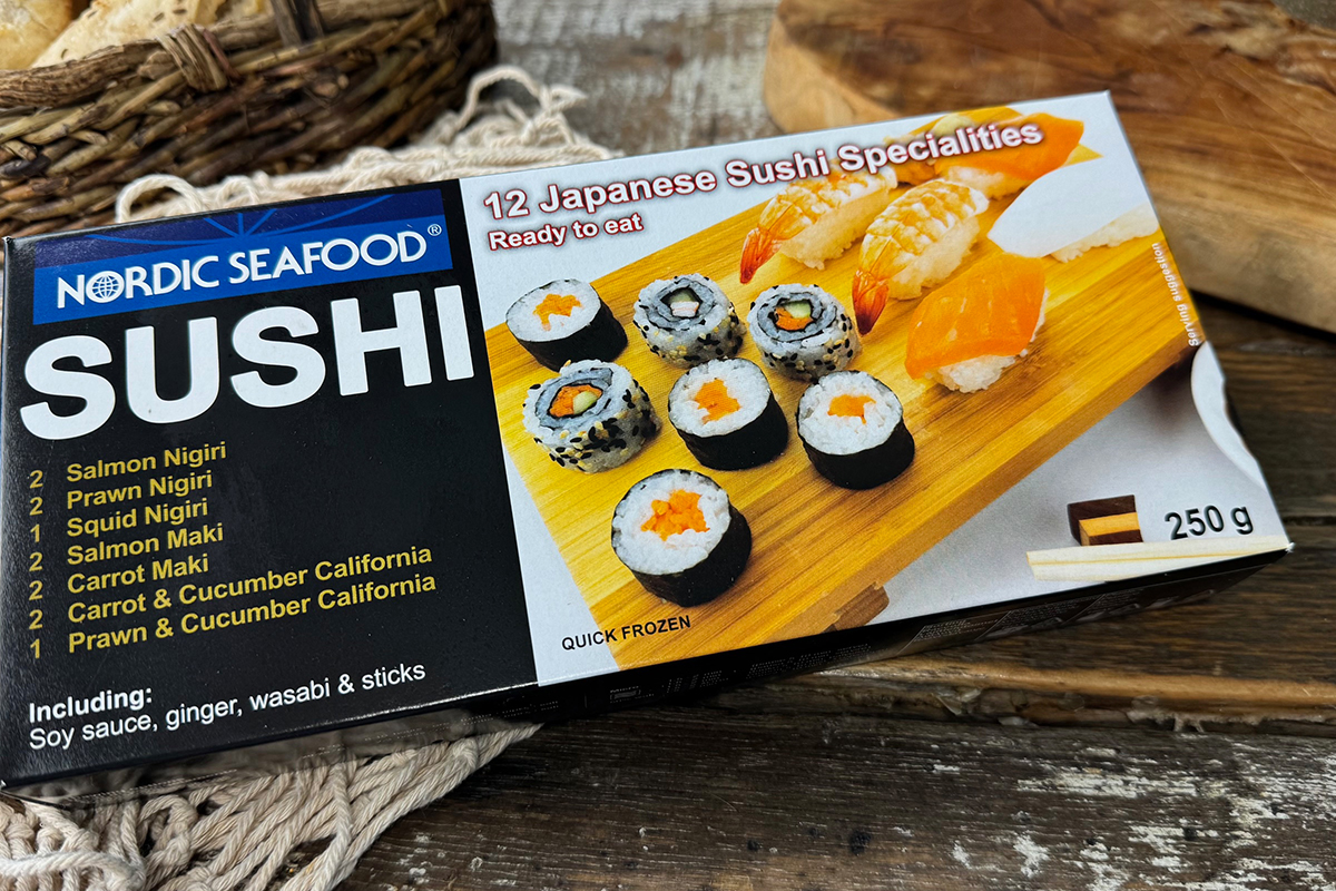 Sushi BOX mit Soya Sauce & Wasabi