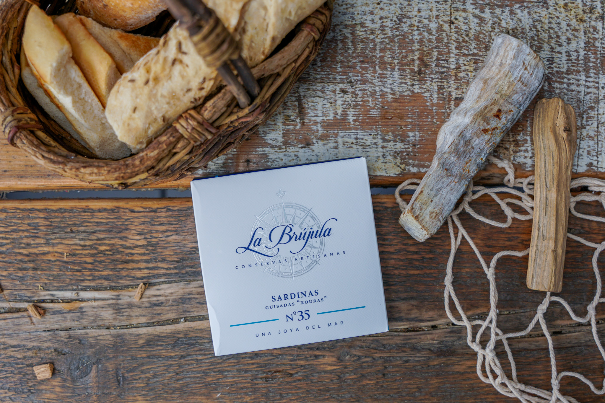 La Brújula - N°35 Mehlierte Sardinen galizischer Art