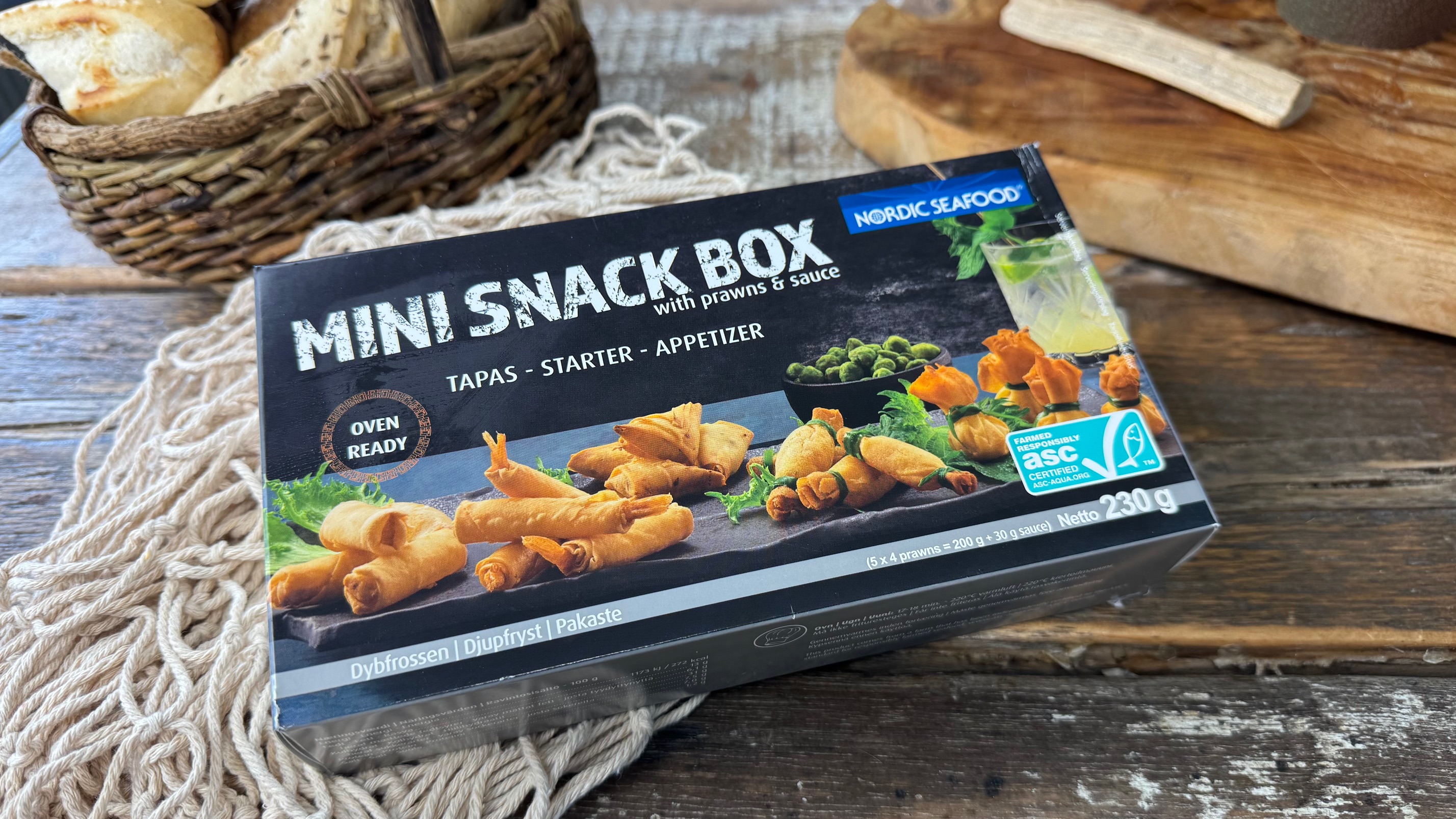 MINI SNACK BOX mit Garnelen & Sauce