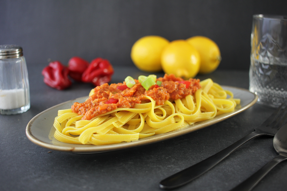 Lachs Bolognese