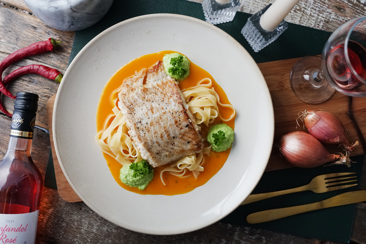 Seelachsfilet auf Kürbispasta Seelachsfilet auf Kürbispasta