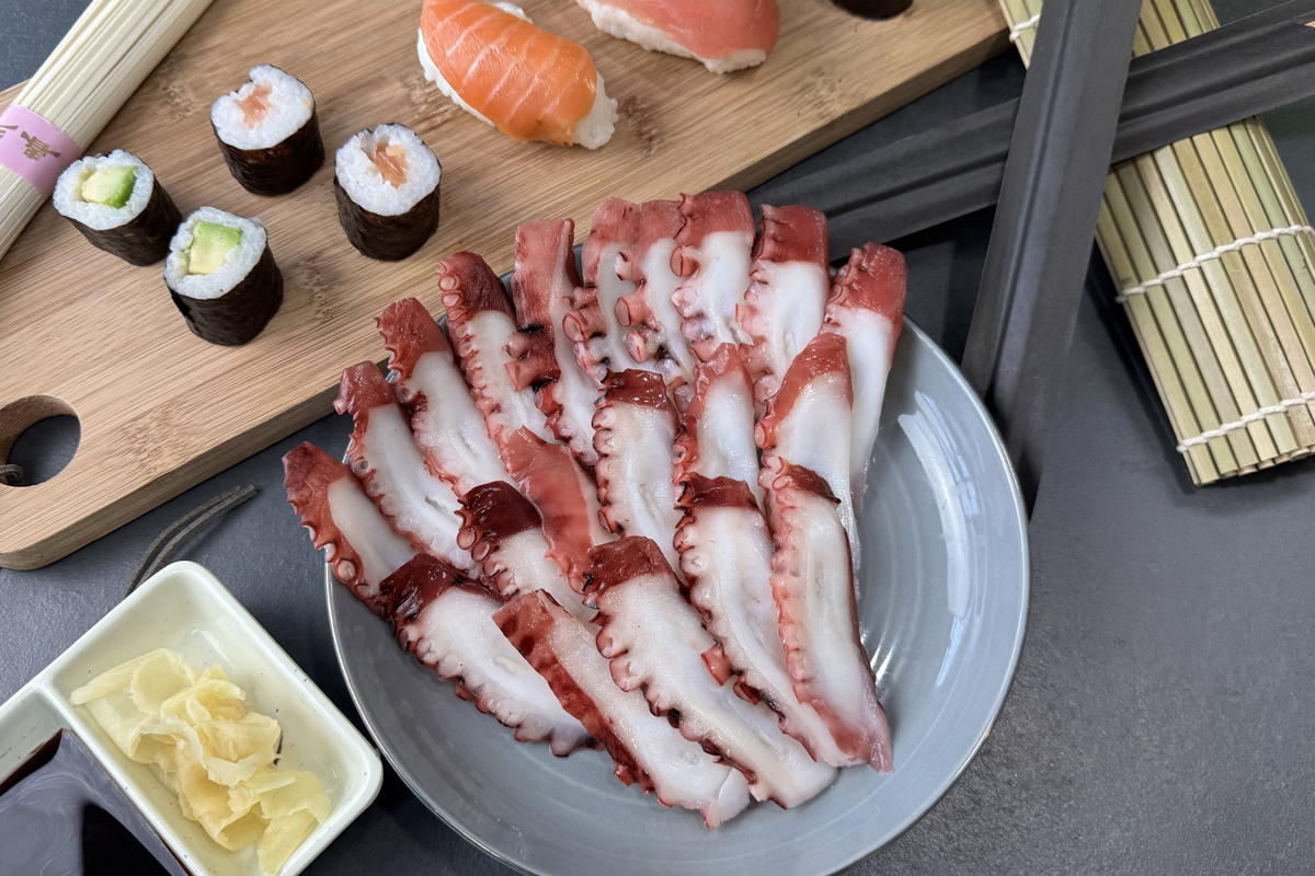 Oktopus Scheiben gekocht - für Sushi