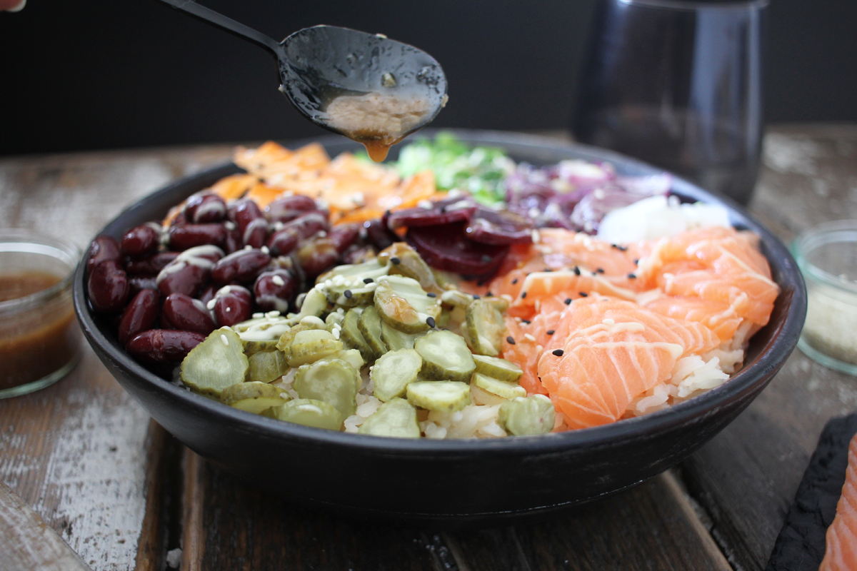 Rezept Poké Bowl mit rohem Lachs