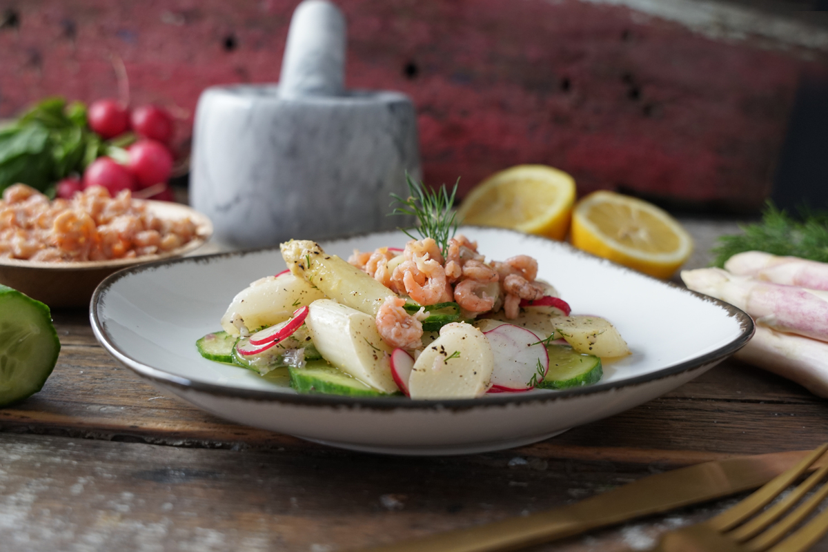 Spargelsalat mit Nordseekrabben 1