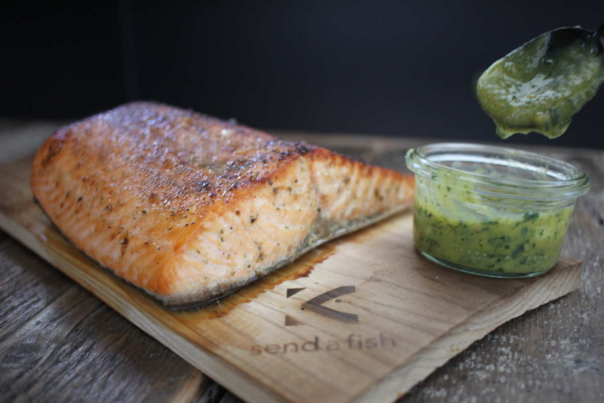 Lachsplanke-mit-marinade-bestellen Flammlachs Planke mit Marinade zum selbst marinieren