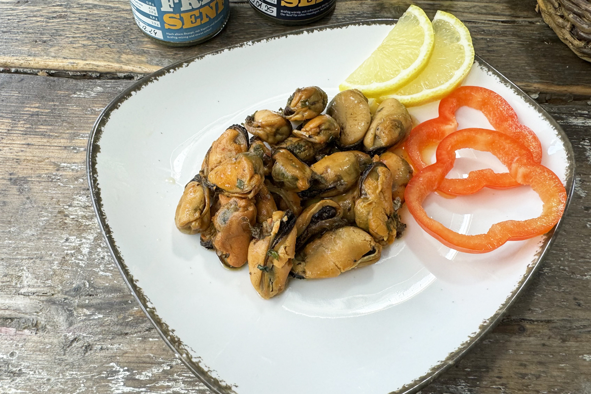 geräucherte Miesmuscheln in Knoblauch Kräuteröl