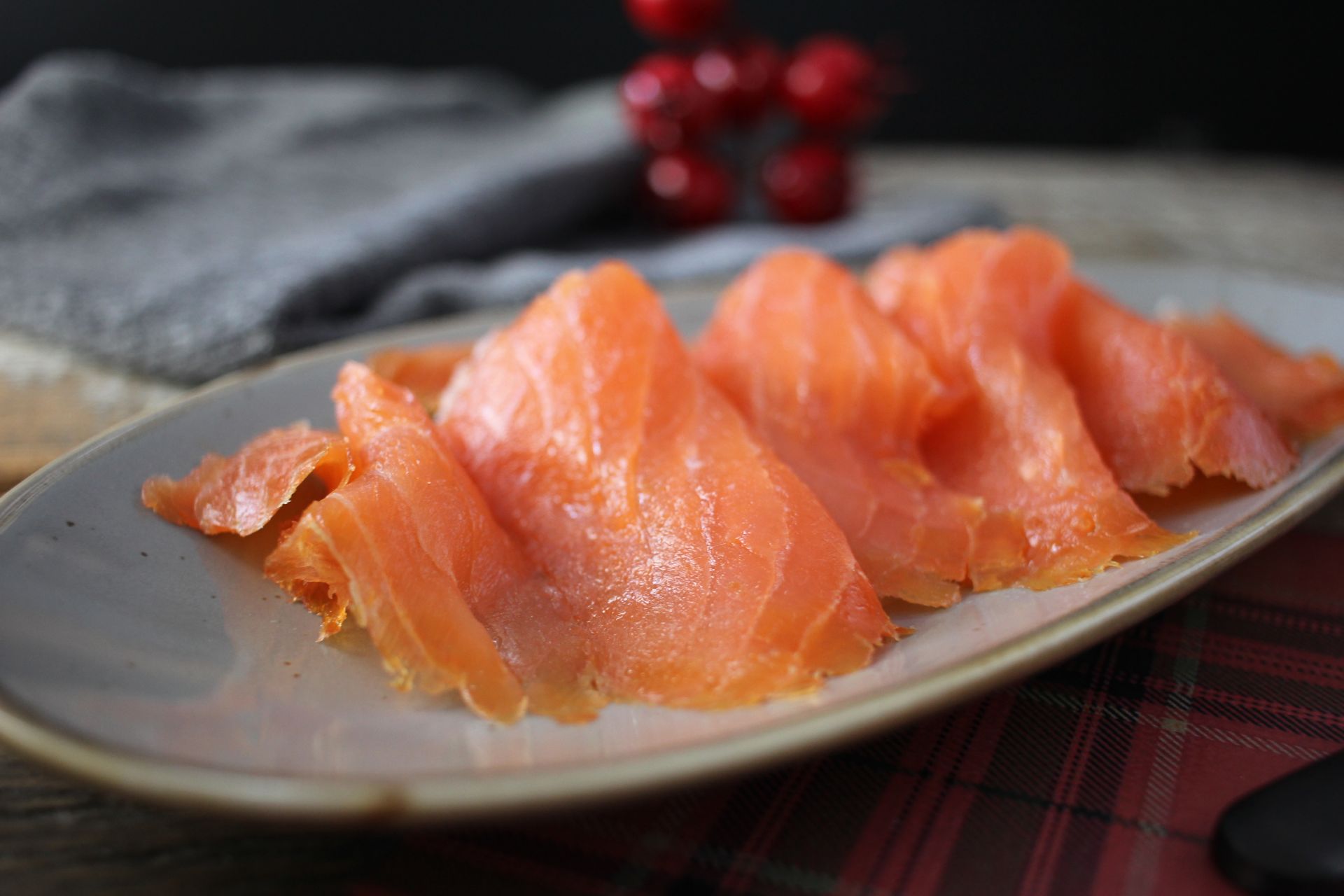 Hund Räucherlachs , Lachs räuchern auf dem Gasgrill – GBBG